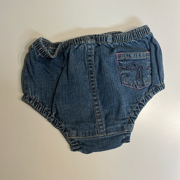 Guess Baby Bloomer Bottoms - Picture 3 of 4